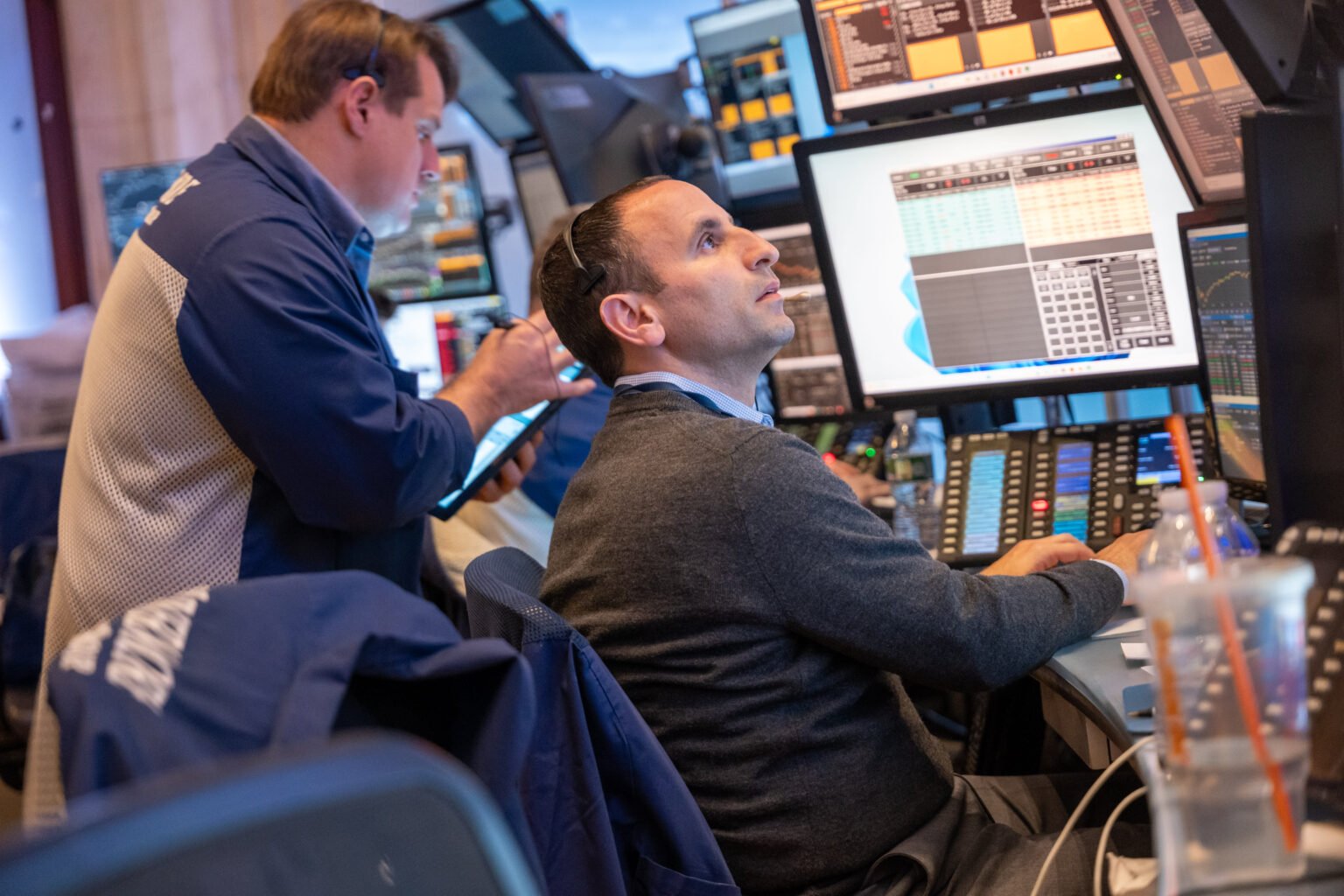 Siris to Acquire BearCom, a Premier Distributor & Integrator of Voice, Video & Data Solutions