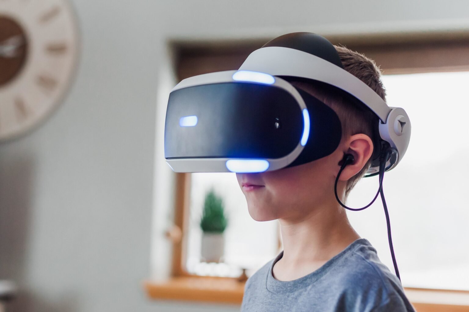 Meta launches safer Virtual Reality for kids
